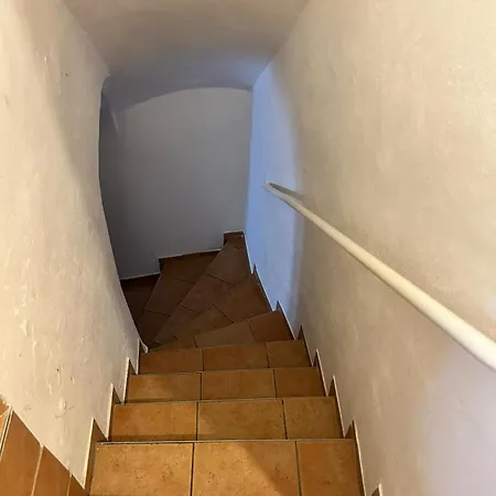 Zmrzlinovy Domecek * Mikulov