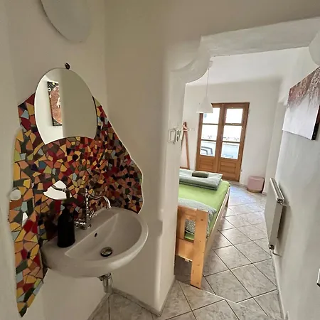 Zmrzlinovy Domecek * Mikulov
